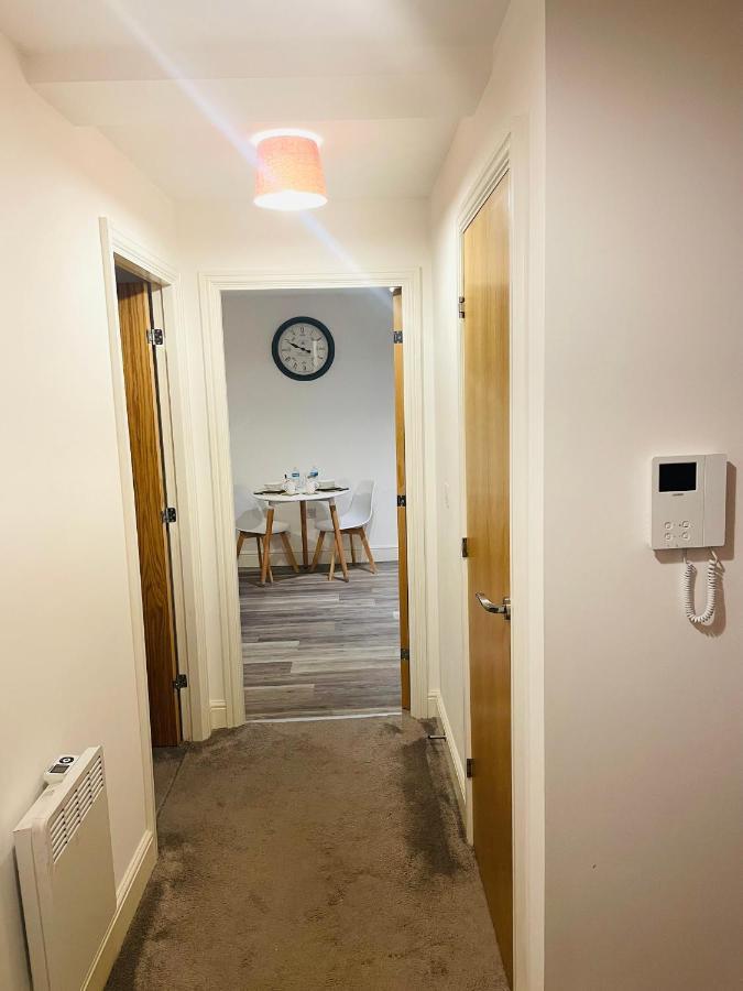 #0509 Two Bedroom Serviced Apartment- Free Parking Derby Exteriér fotografie