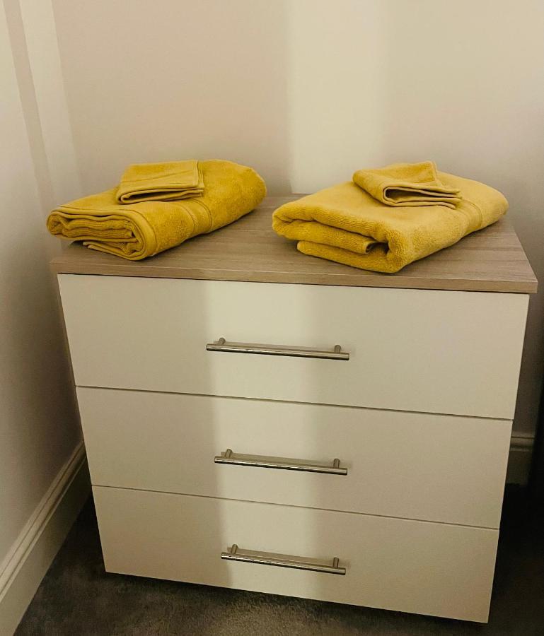 #0509 Two Bedroom Serviced Apartment- Free Parking Derby Exteriér fotografie