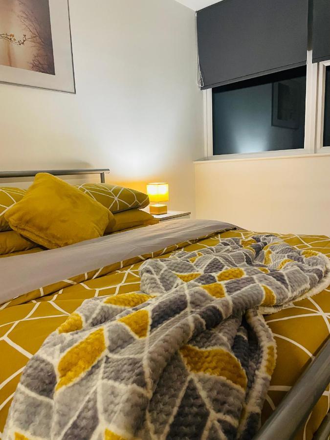 #0509 Two Bedroom Serviced Apartment- Free Parking Derby Exteriér fotografie
